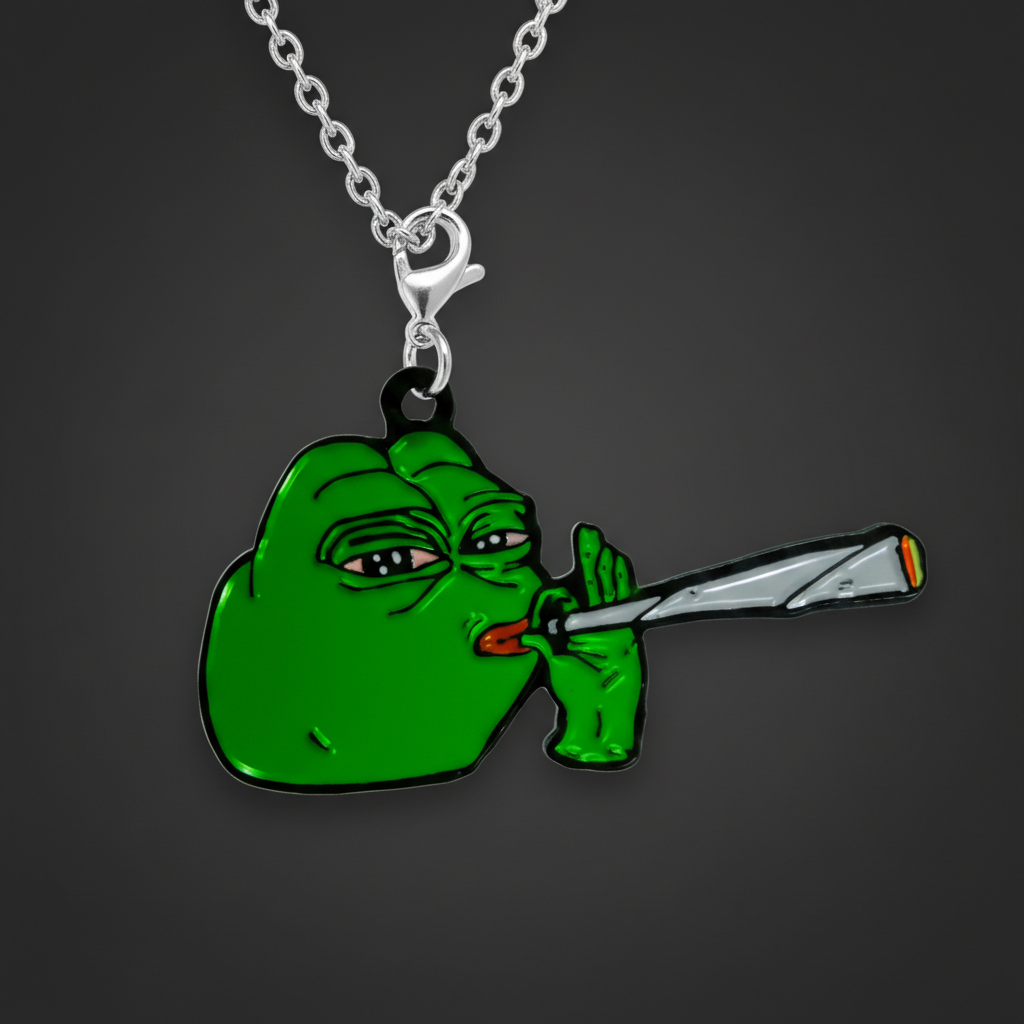 PEPE Spoon Pendant - Closeup